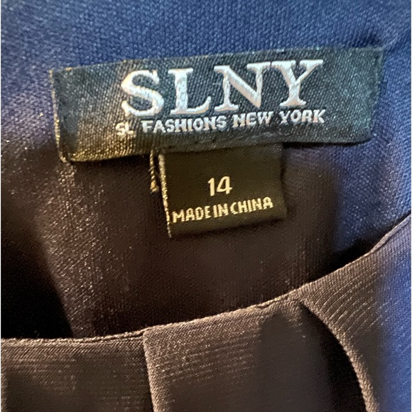 NEW SLNY FASHIONS FLORAL PRINT HALTER MAXI DRESS - Picture 7 of 12